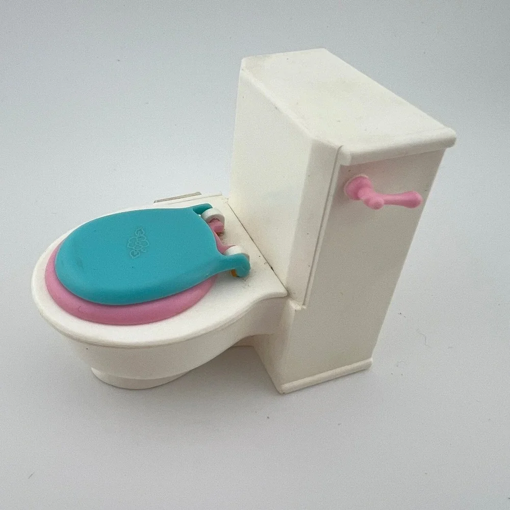 1996 Mattel Barbie Kelly Potty Training‎ Toilet Bathroom Accessory Replacement